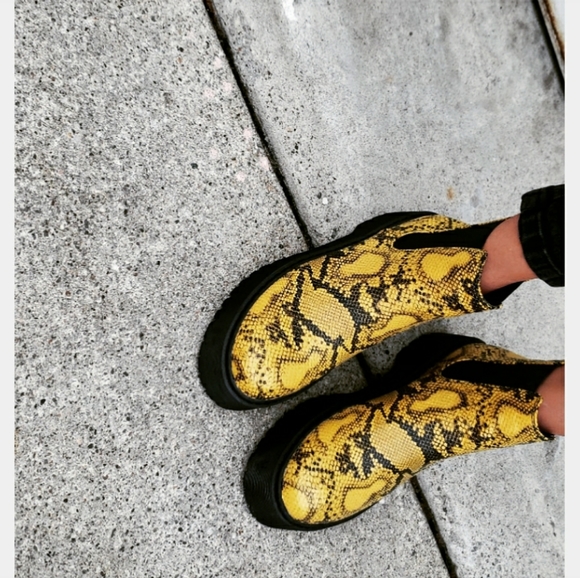 Sleigh Ride collection// Chunky bootie - Picture 3 of 8